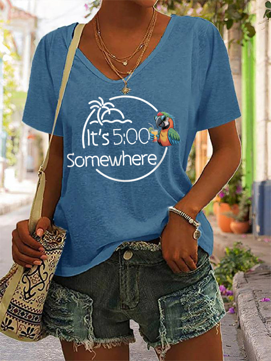 Women's It‘s 5 O'clock Somewhere Parrot Print Casual V-Neck Tee